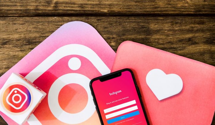 should you follow your customers on instagram